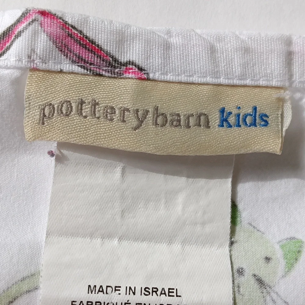 Pottery Barn Twin Bookworm Whimsical Animal Print Flat Sheet *FLAWS*